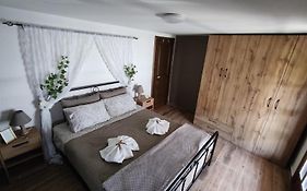 Pelion Bee Guesthouse